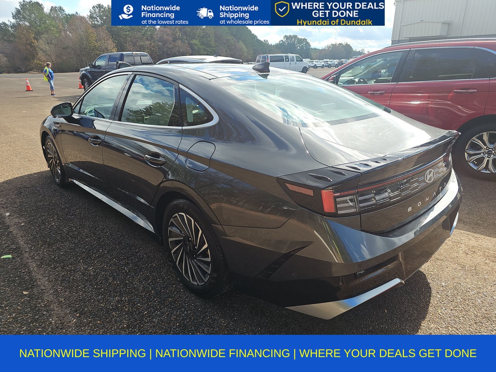 2024 Hyundai Sonata Hybrid Limited photo 4