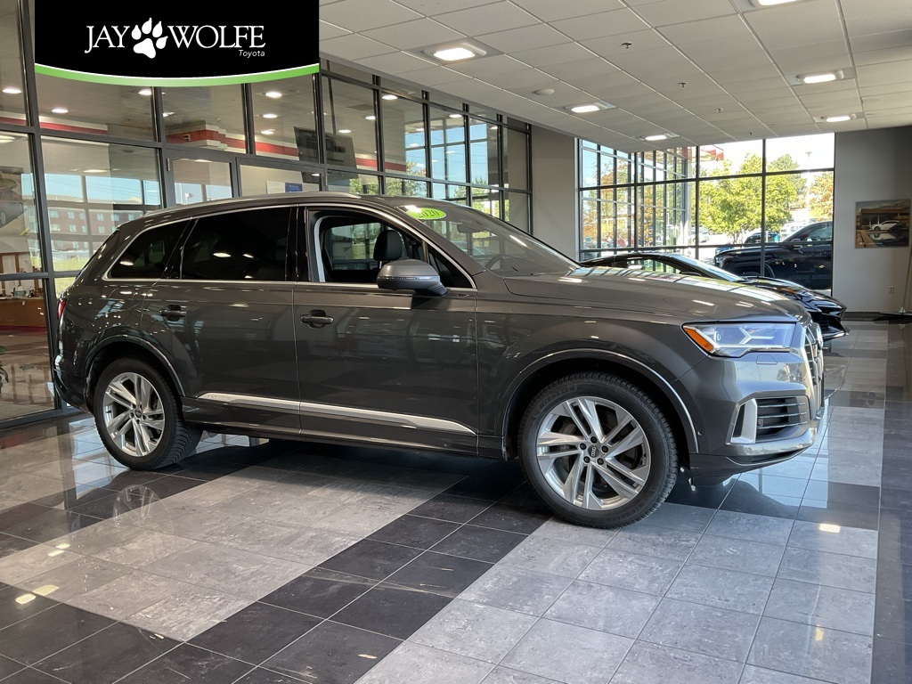 2020 Audi Q7 Premium Plus's photo