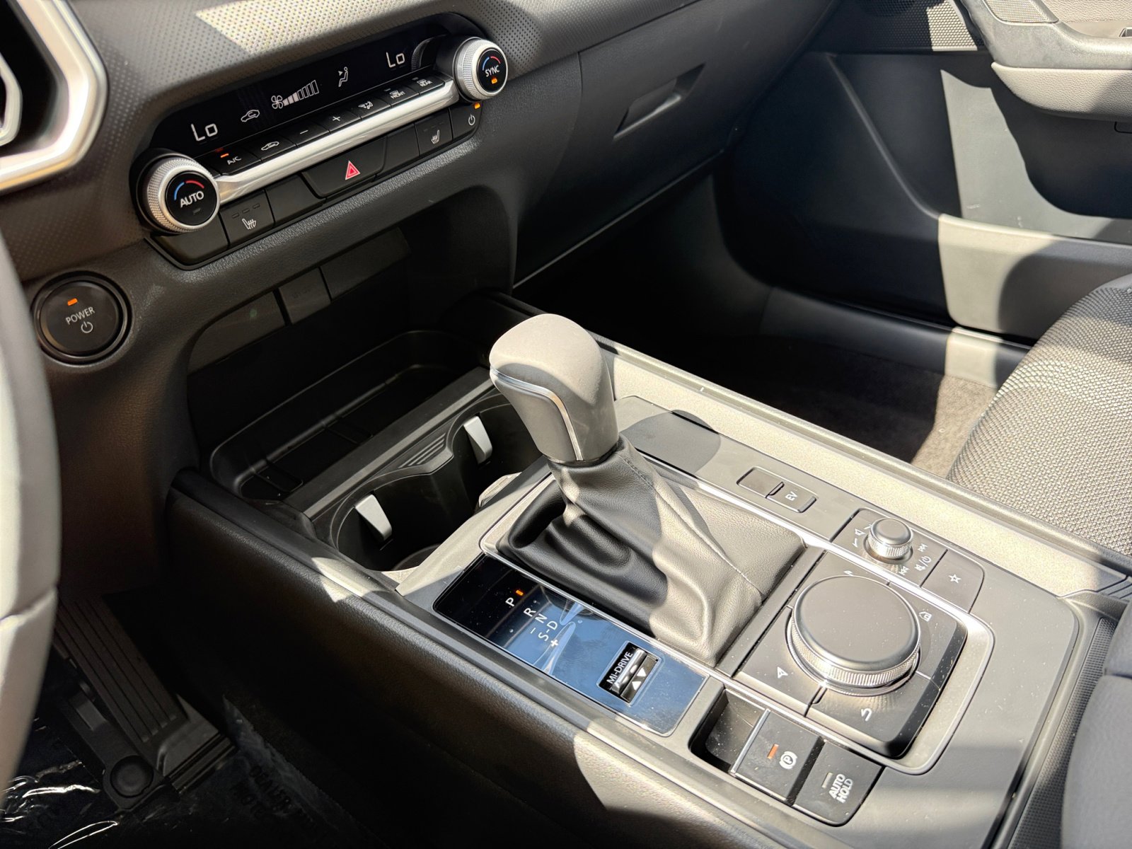 2025 Mazda CX-50 Preferred photo 13