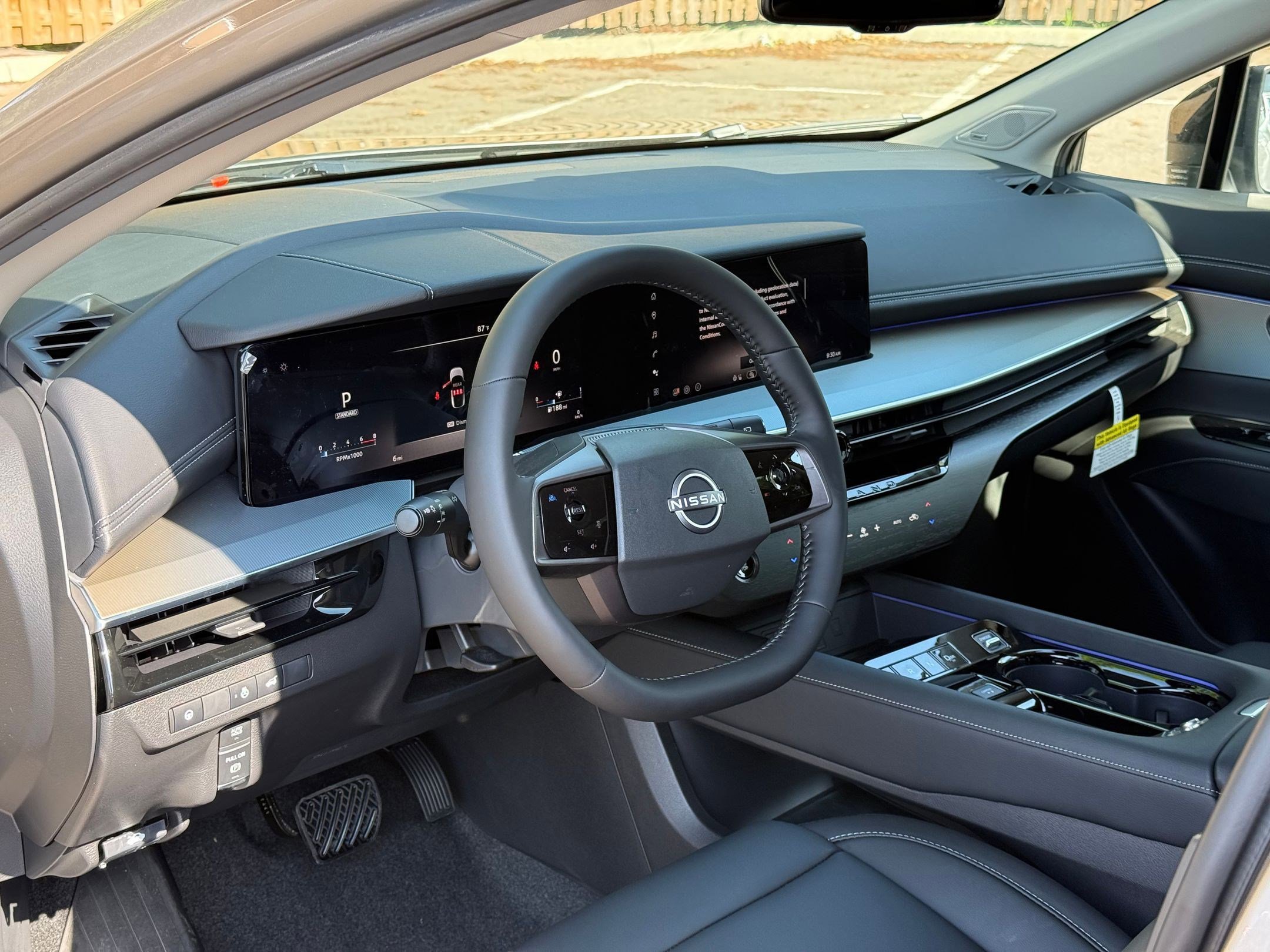 2025 Nissan Murano SL photo 3