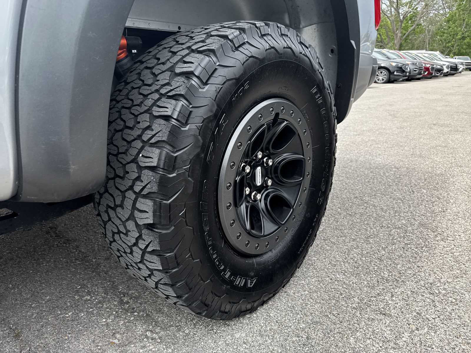 2023 Ford F-150 Raptor photo 16