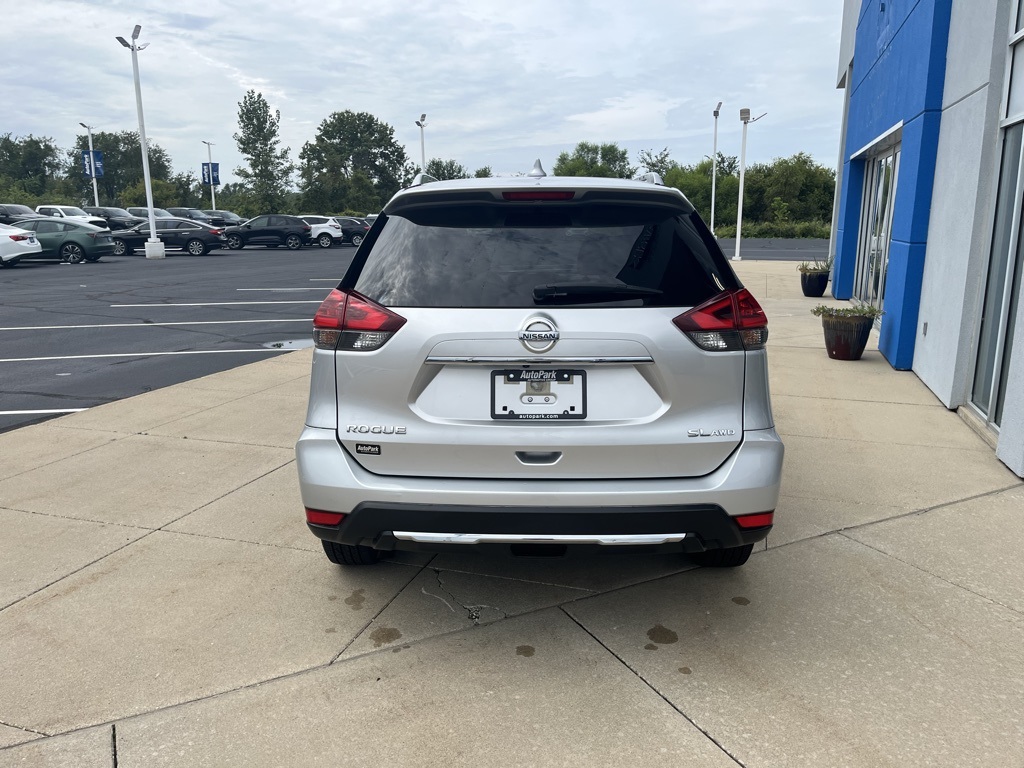 2018 Nissan Rogue SL photo 7