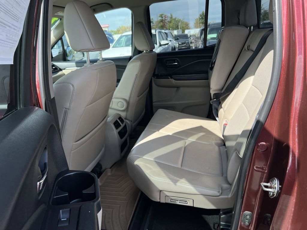 2018 Honda Ridgeline RTL photo 10