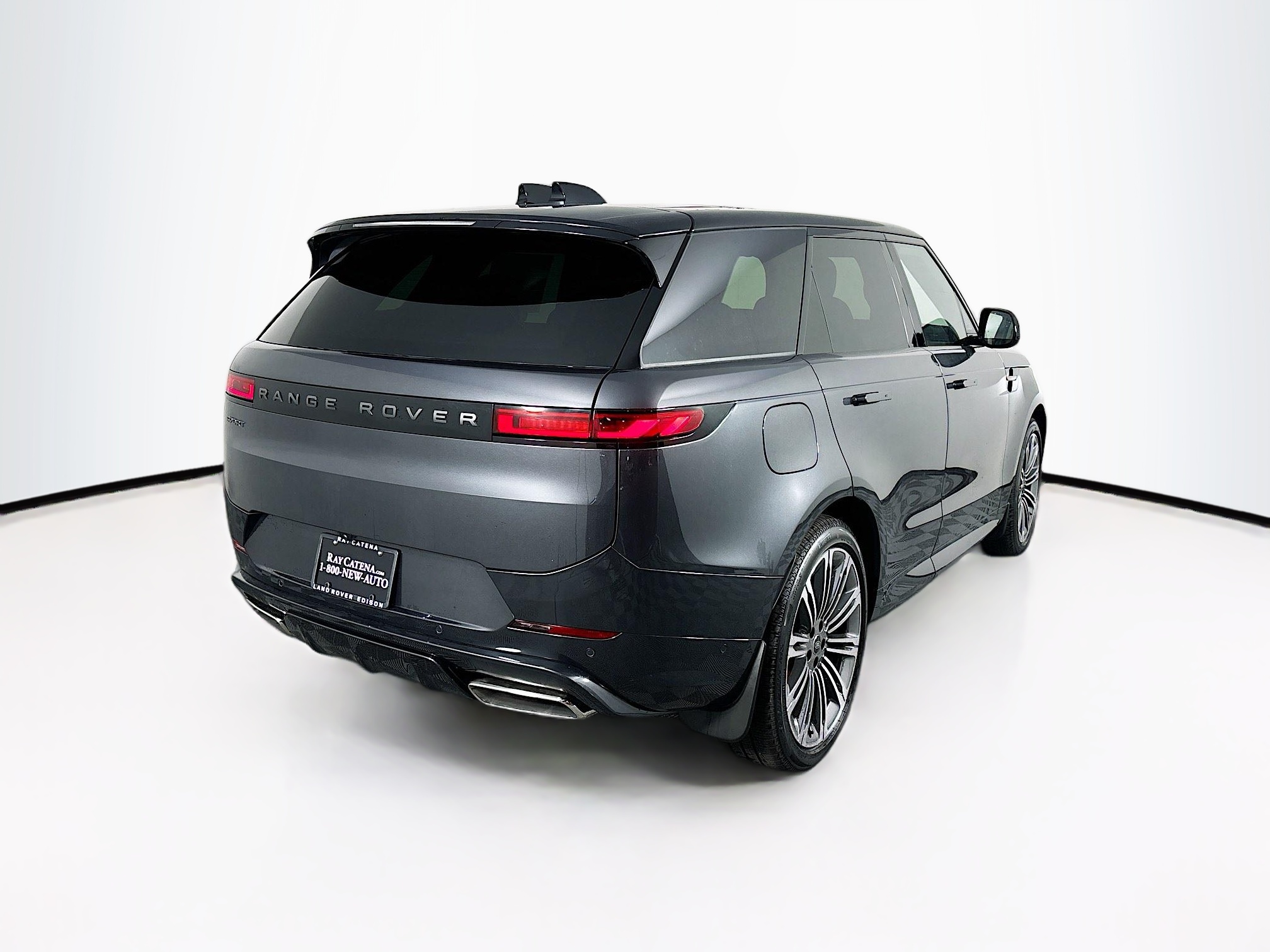 2025 Land Rover Range Rover Sport SE photo 4