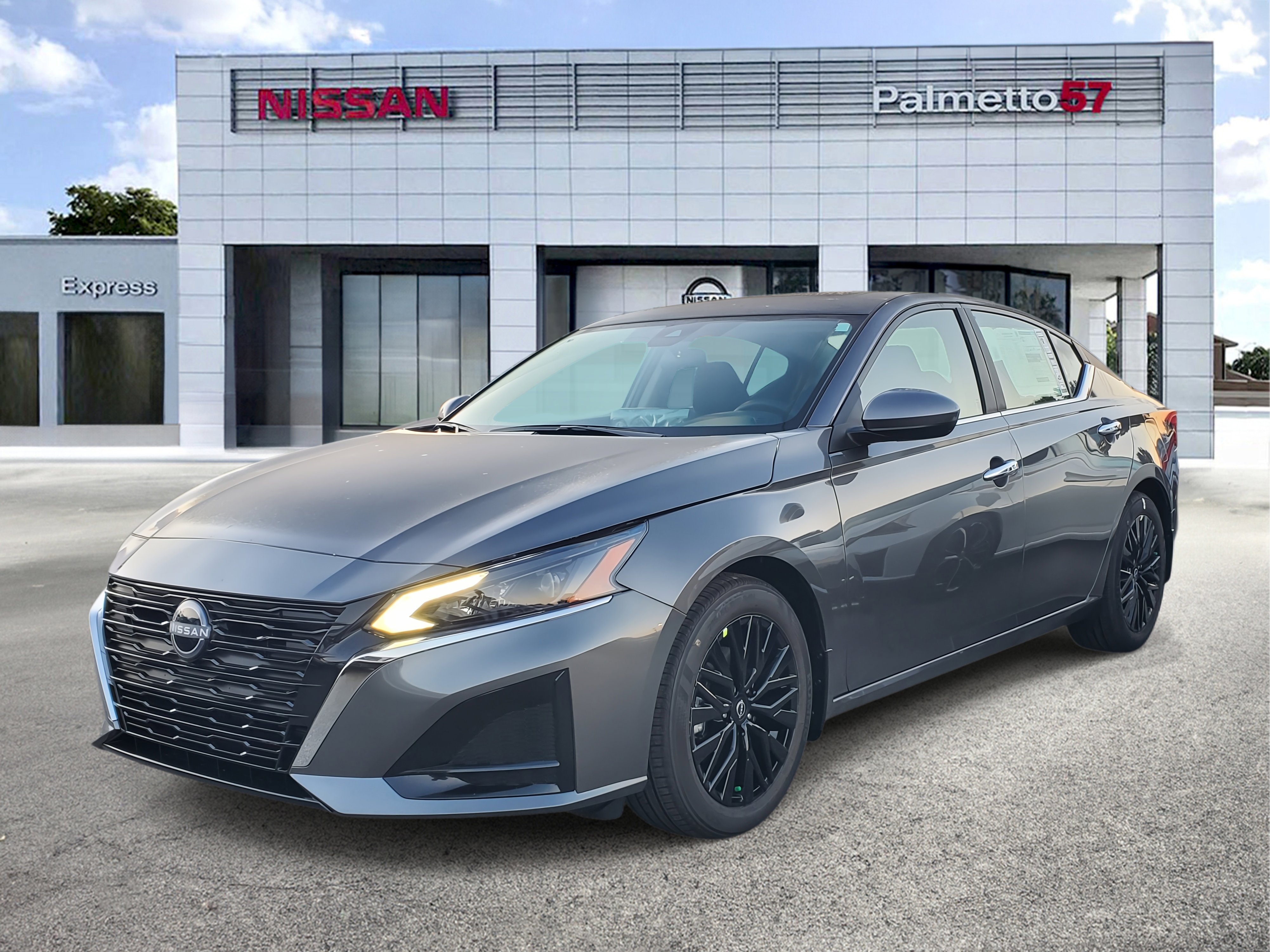 2025 Nissan Altima SV photo 3