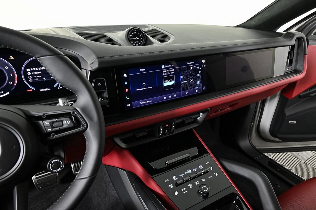 2026 Porsche Cayenne GTS Coupe photo 13