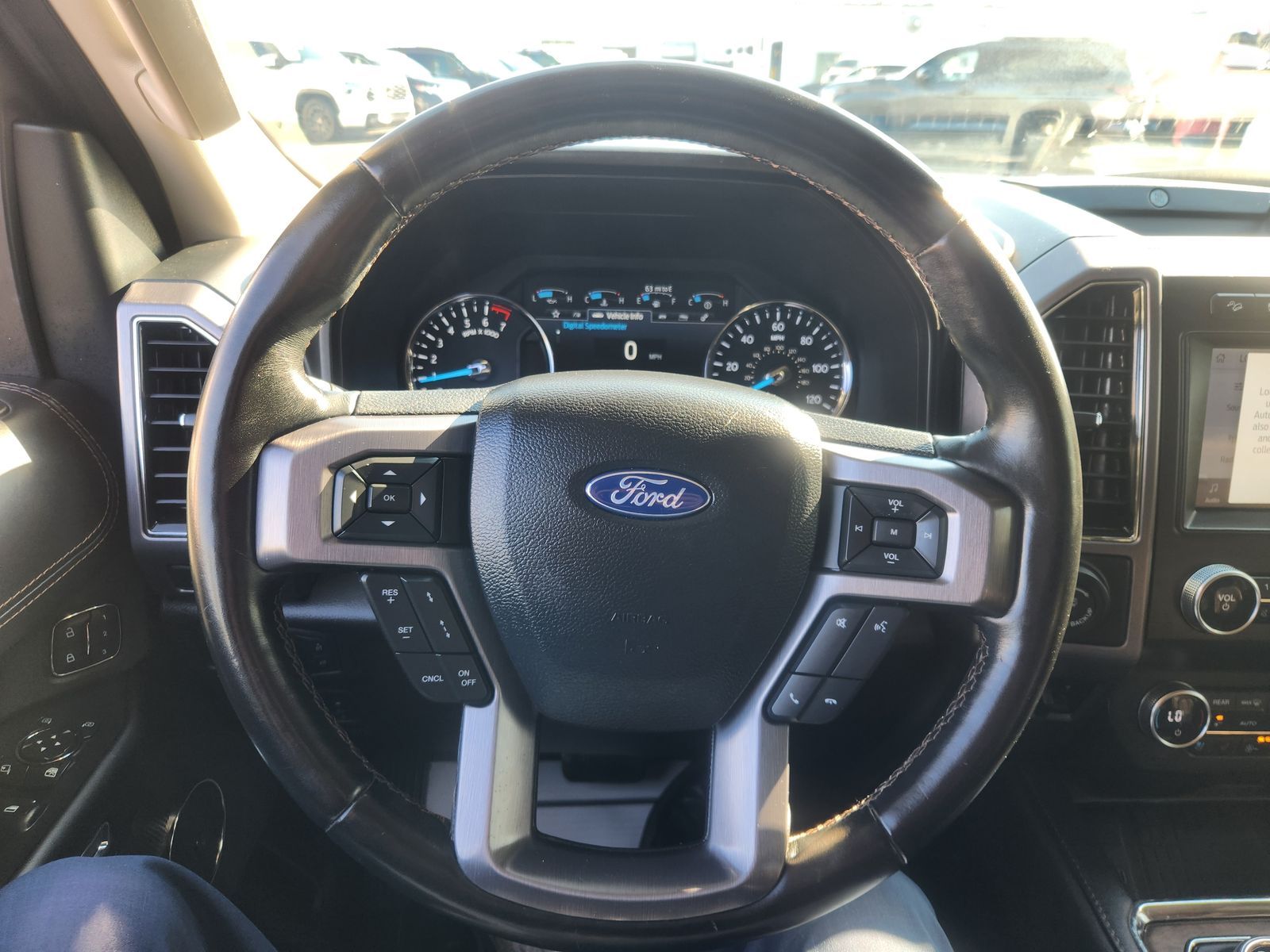 2020 Ford Expedition Platinum photo 14