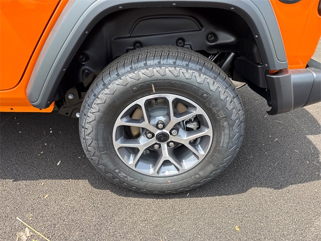 2025 Jeep Wrangler Sport S photo 5