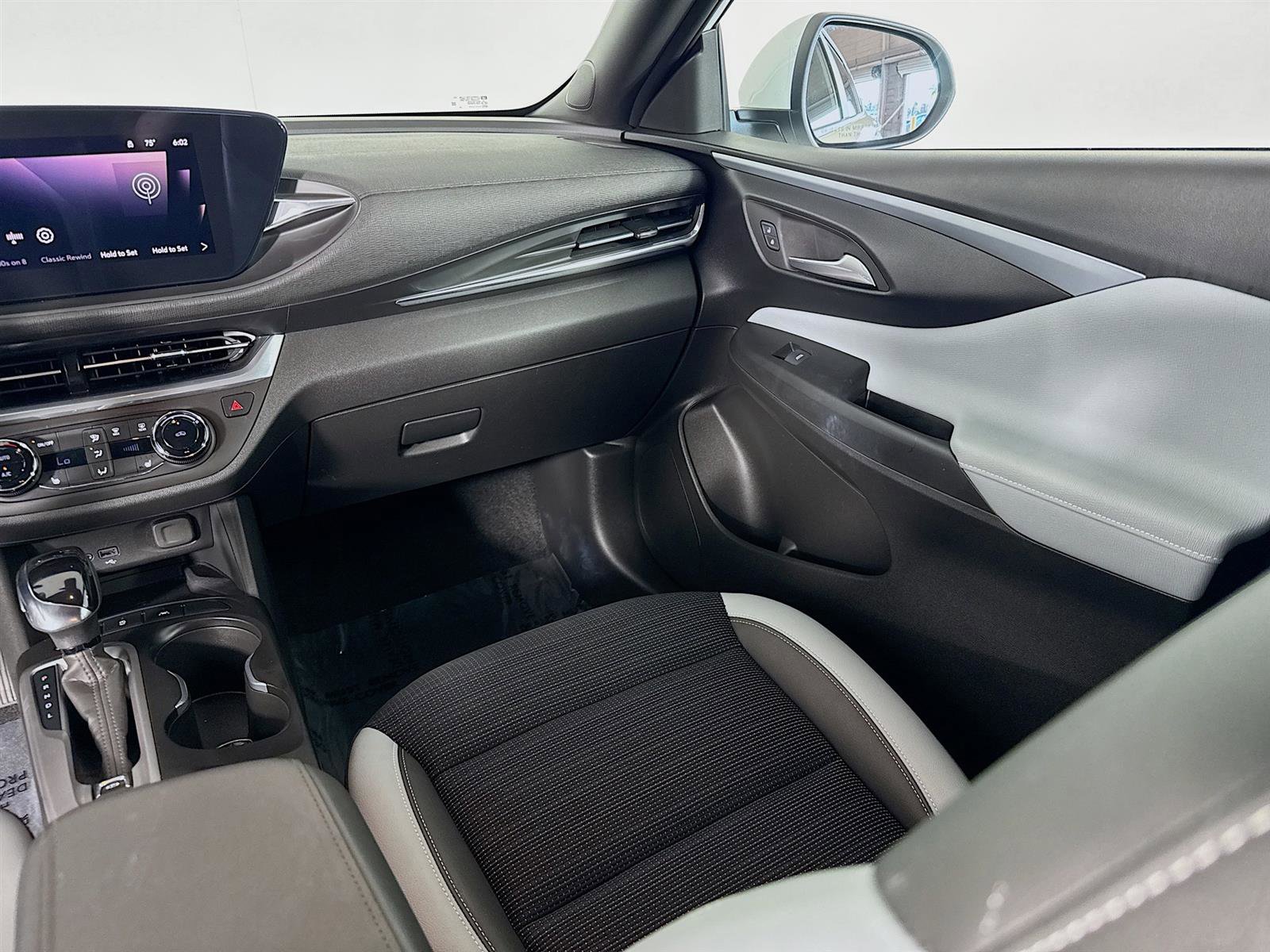 2024 Buick Envista Preferred photo 20