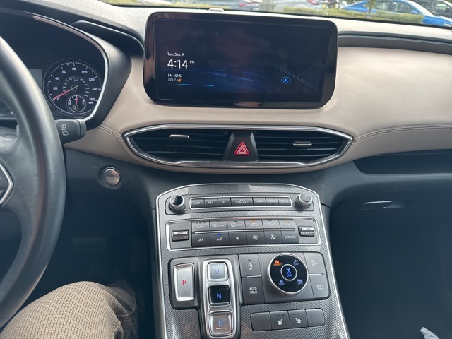 2023 Hyundai Santa Fe SEL photo 17