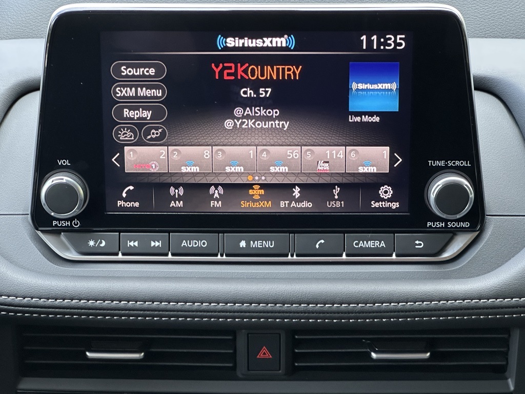 2026 Nissan Rogue SV photo 21