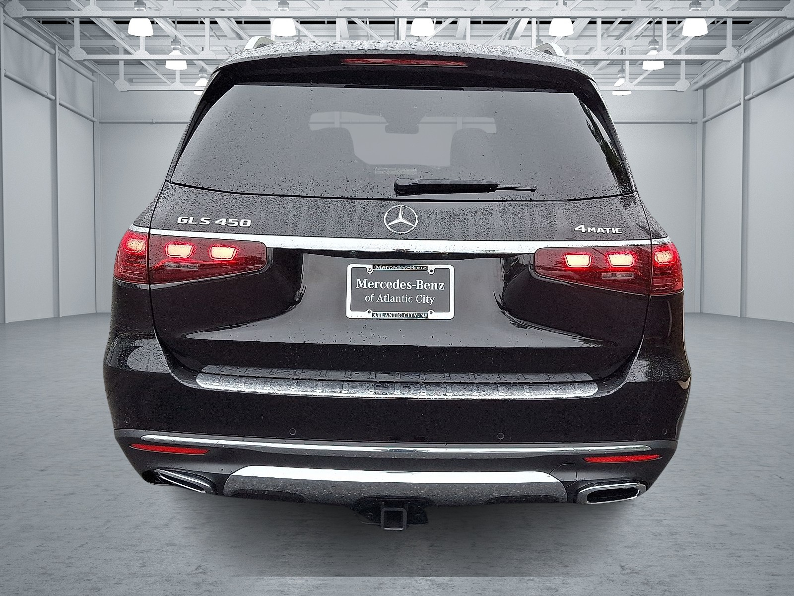 2025 Mercedes Benz GLS 450 4MATIC photo 4