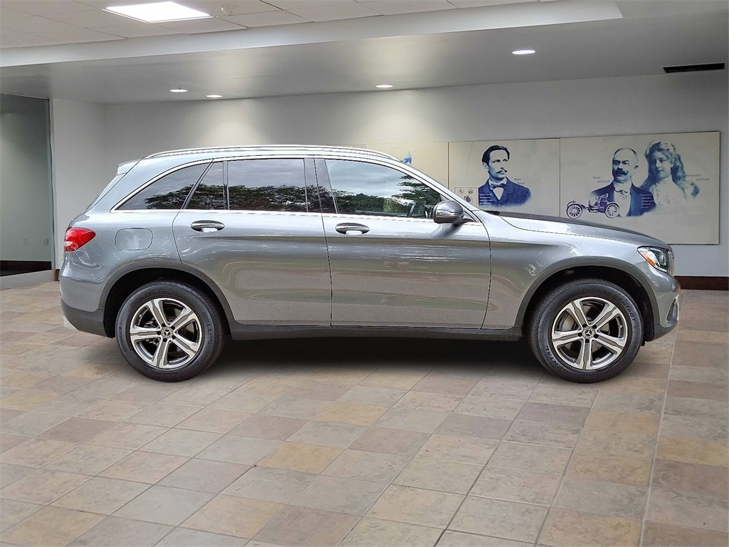 2019 Mercedes Benz GLC 300 4MATIC photo 7