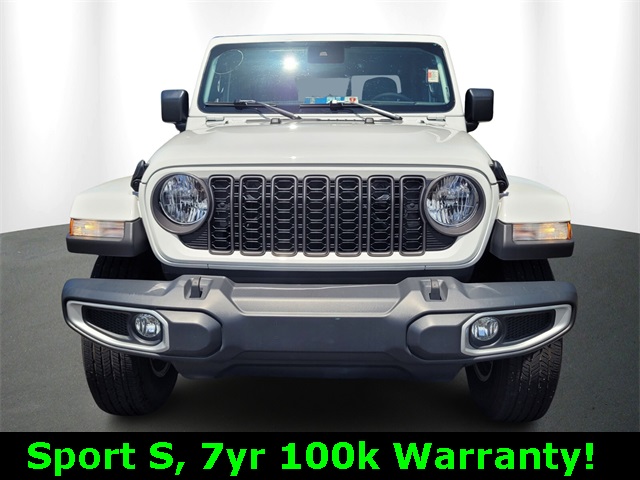 2024 Jeep Gladiator Sport S photo 2