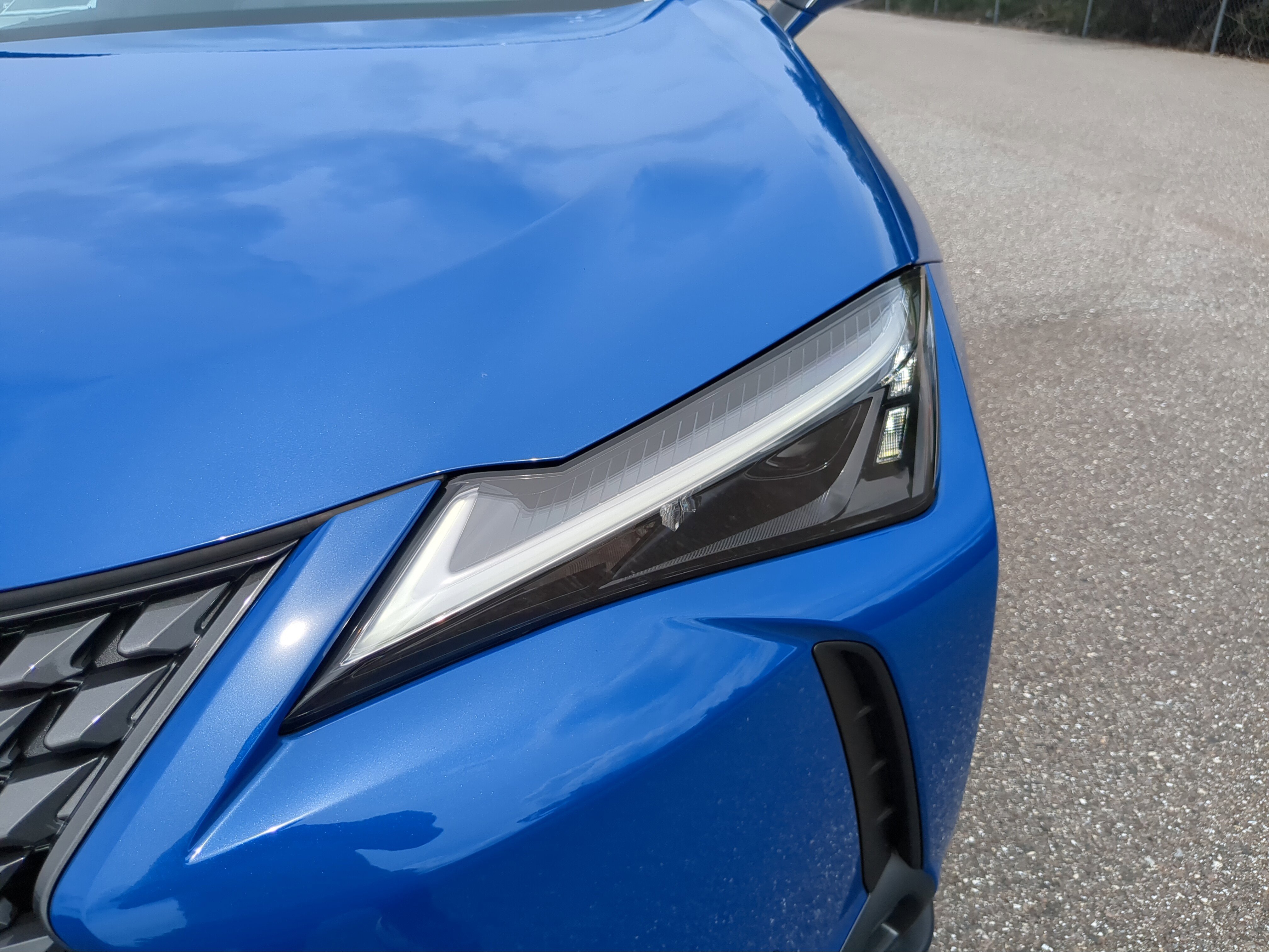 2025 Lexus UX Premium photo 10