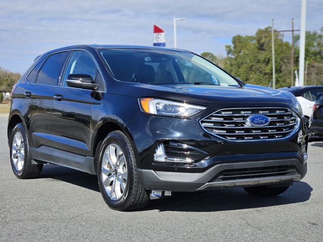 2024 Ford Edge Titanium's photo