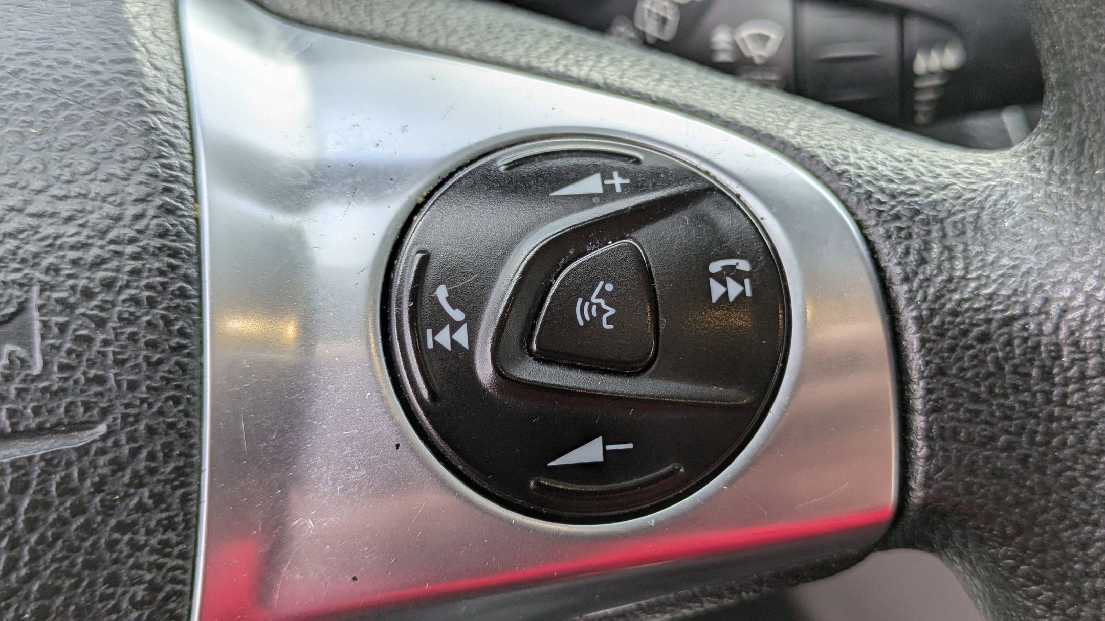 2015 Ford Escape SE photo 17