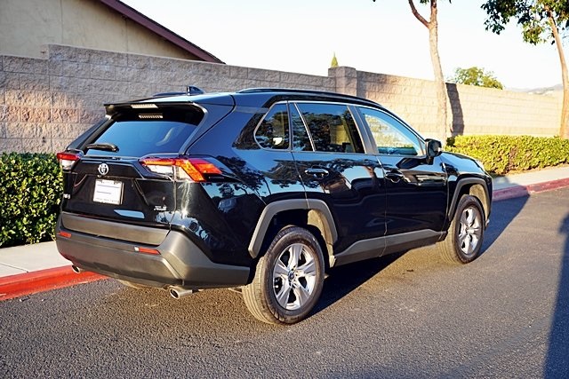 Used 2023 Black Toyota XLE image 7