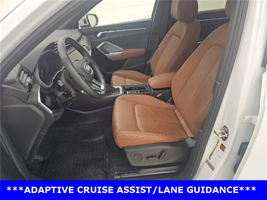 2024 Audi Q3 S line Premium Plus photo 5