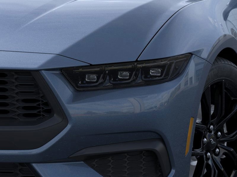 2025 Ford Mustang EcoBoost photo 17