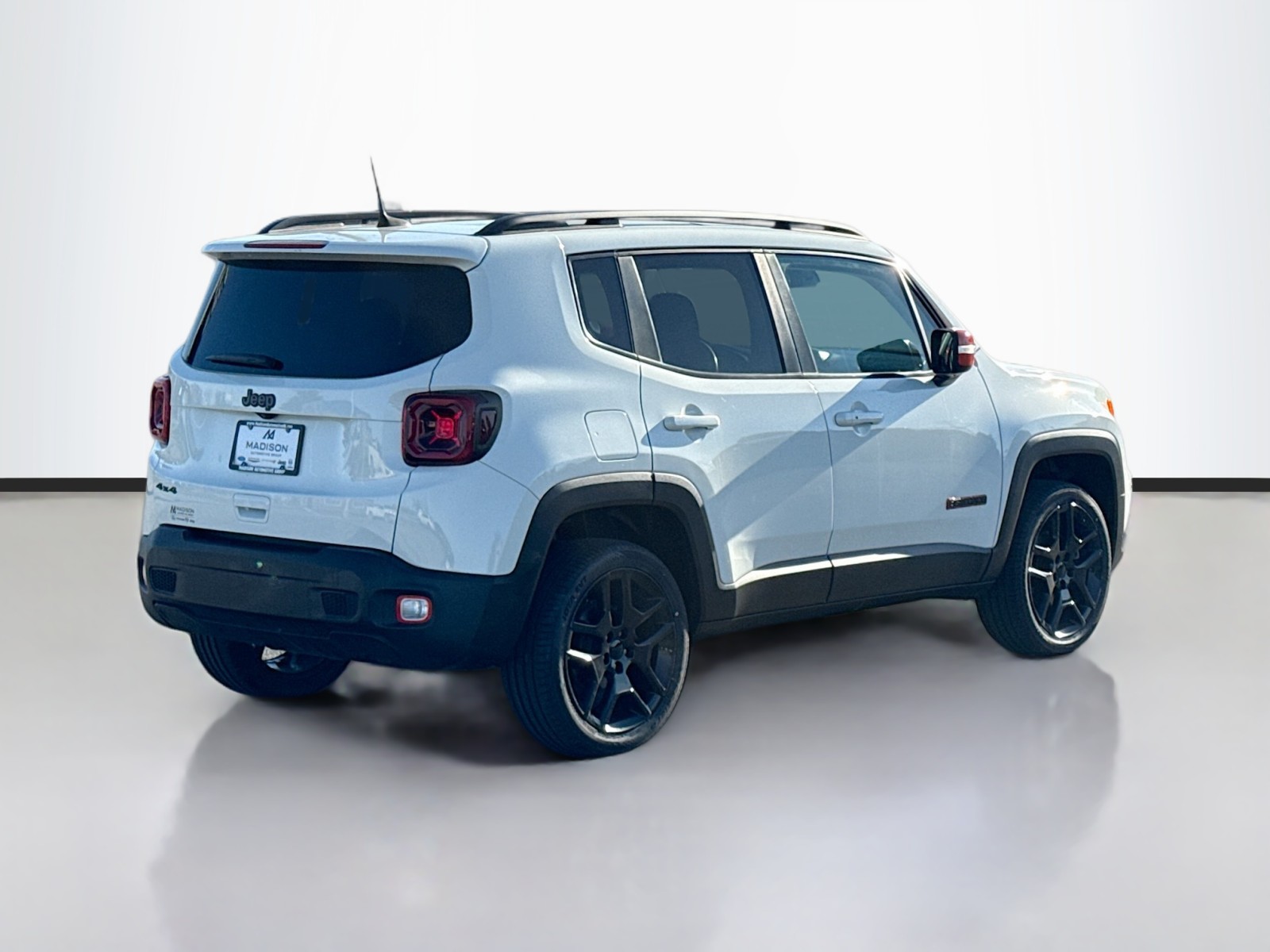 2020 Jeep Renegade Latitude photo 2