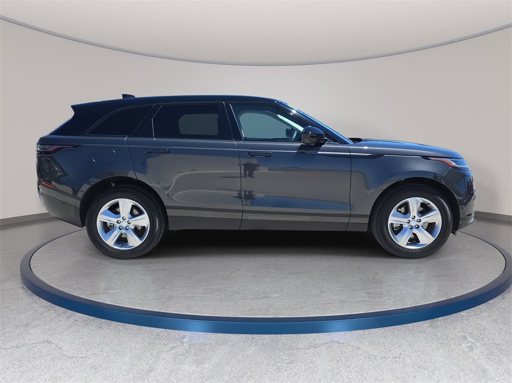 2025 Land Rover Range Rover Velar S photo 2