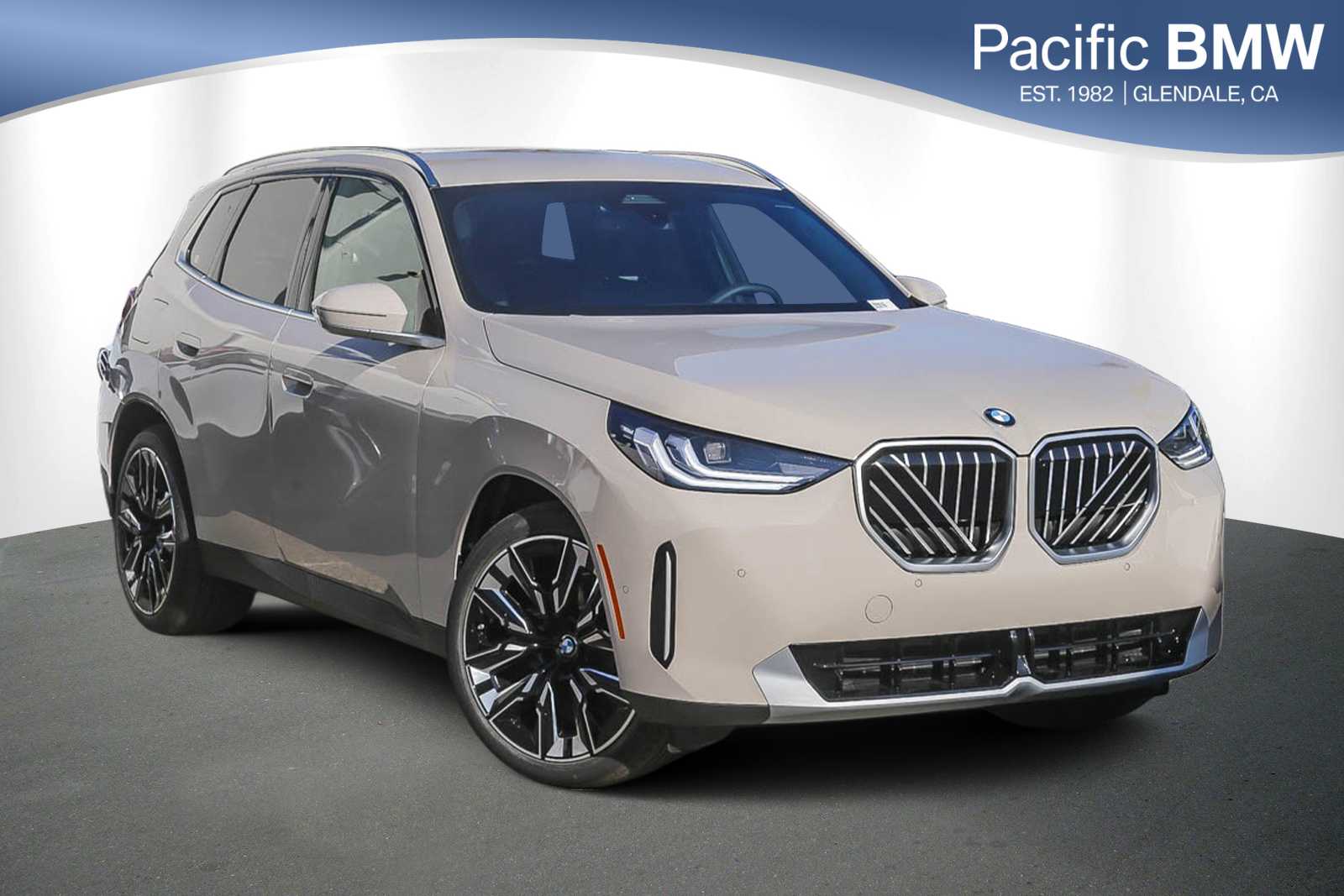 2026 BMW X3 30's photo