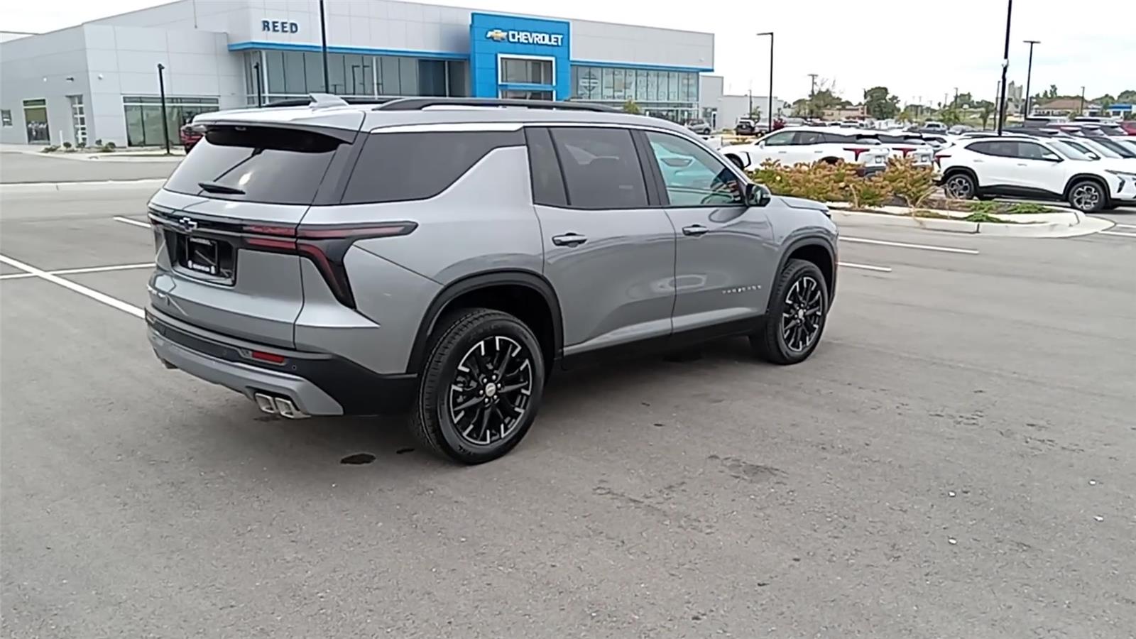 2026 Chevrolet Traverse photo 6