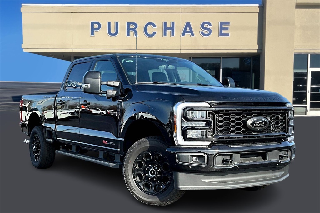 2025 Ford F-350 Super Duty Lariat's photo