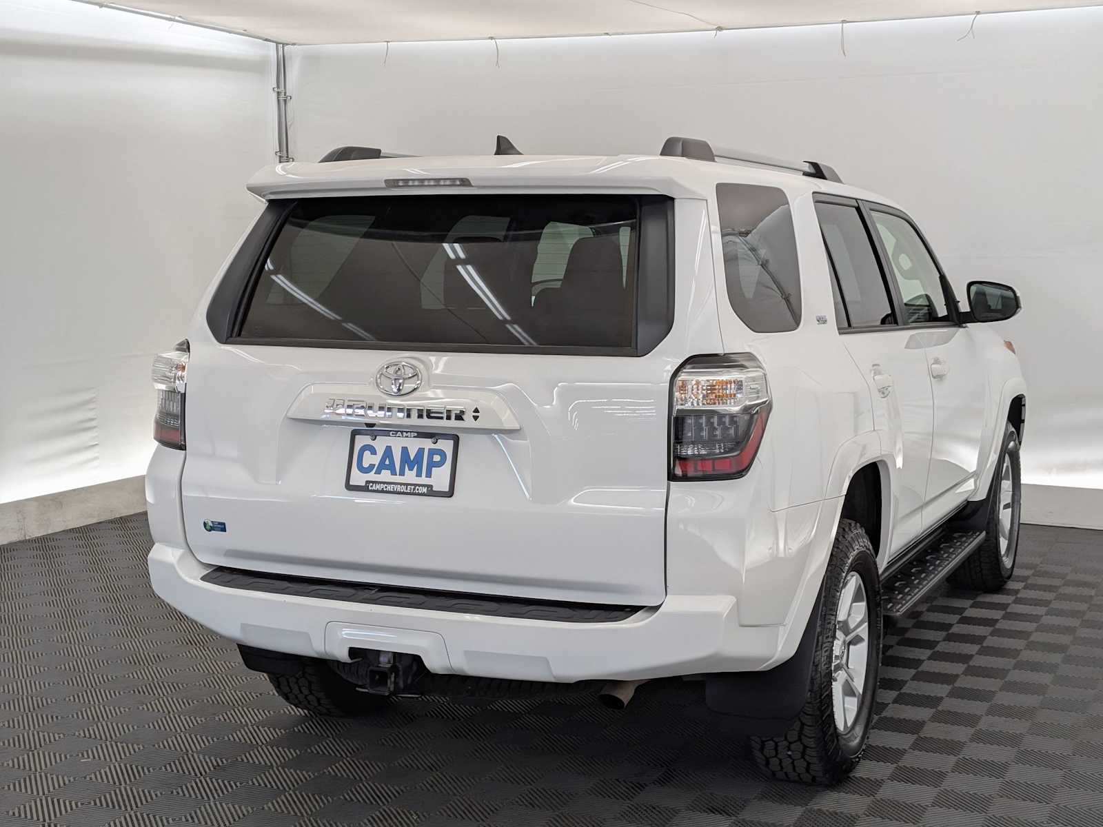 2024 Toyota 4Runner SR5 photo 2