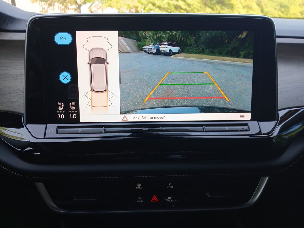 2024 Volkswagen Atlas SE Technology photo 16