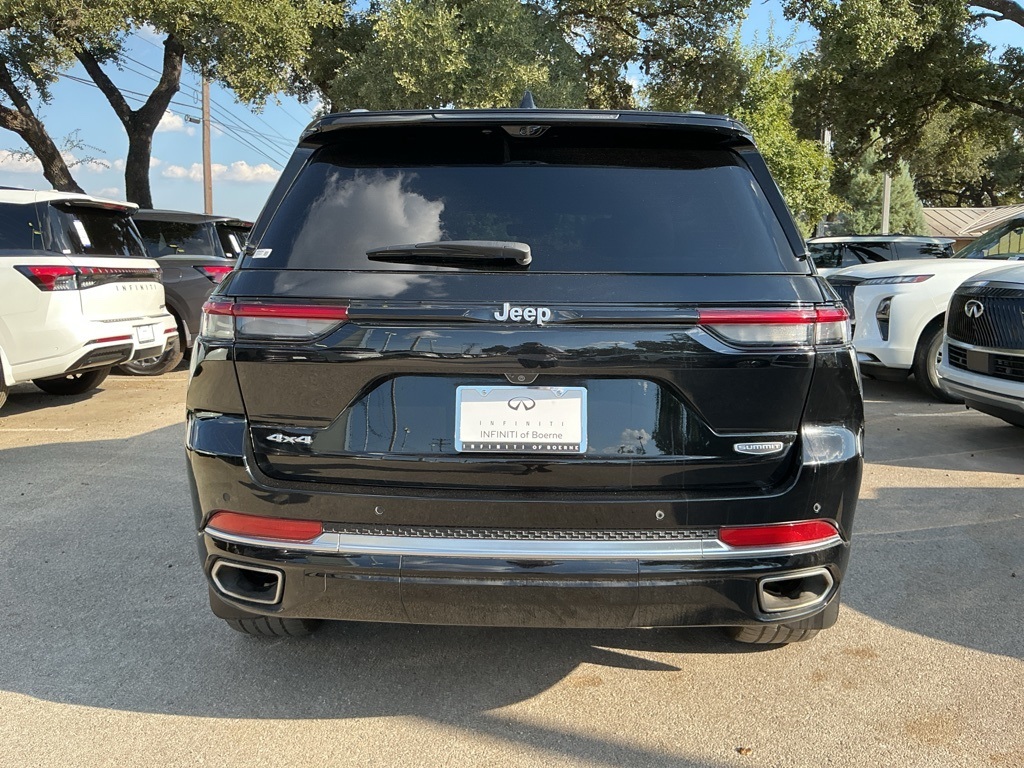 2024 Jeep Grand Cherokee Summit photo 4