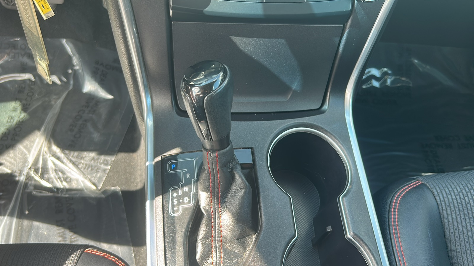 2016 Toyota Camry photo 21
