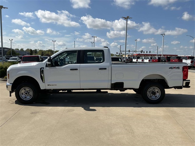 2026 Ford F-350 XL photo 2