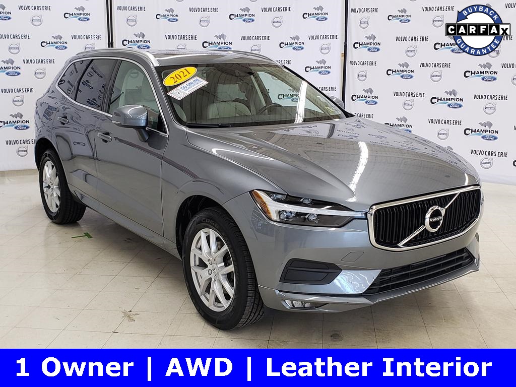2021 Volvo XC60 Momentum's photo