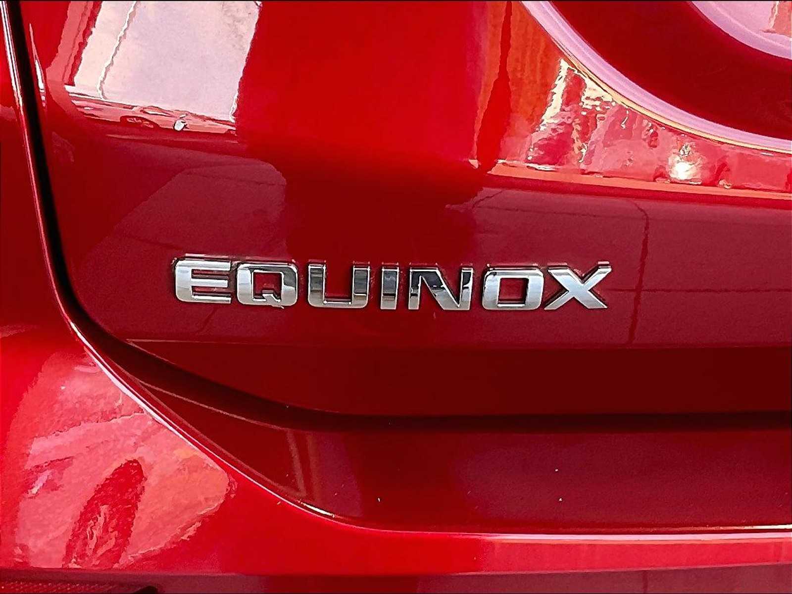 2019 Chevrolet Equinox LT photo 27