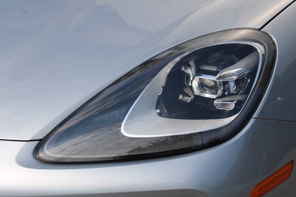 2021 Porsche Cayenne S photo 11