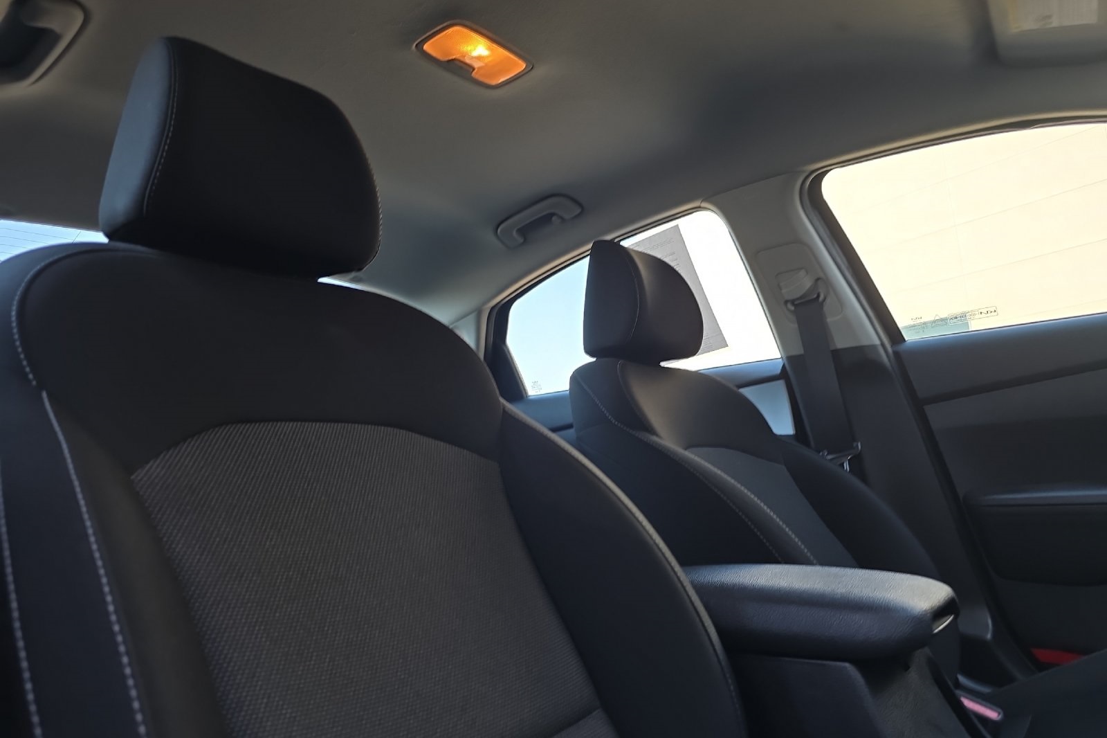 2022 Kia Forte FE LXS photo 16