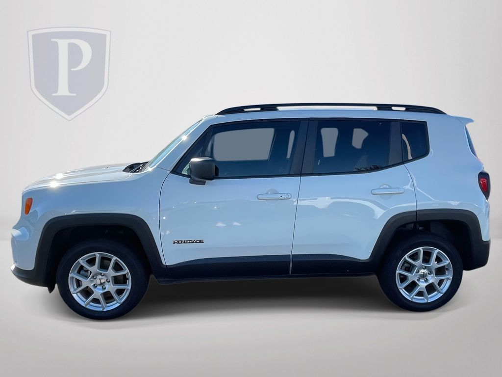 2022 Jeep Renegade Latitude photo 4