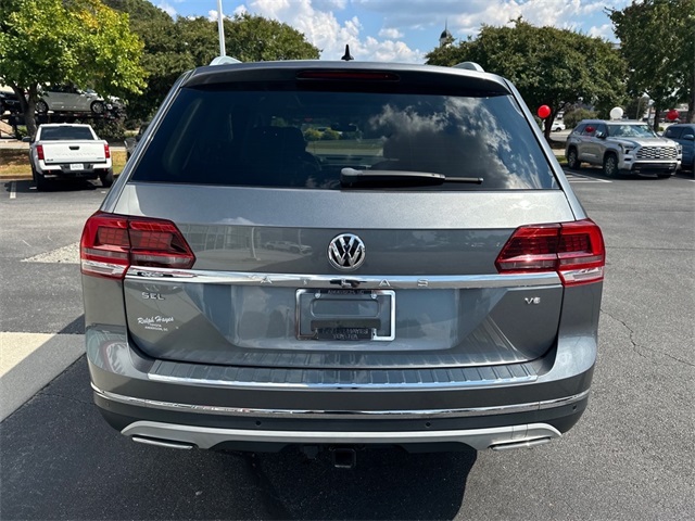 2019 Volkswagen Atlas SEL photo 3