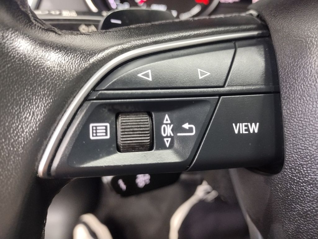 2022 Audi Q5 45 S line Premium photo 17