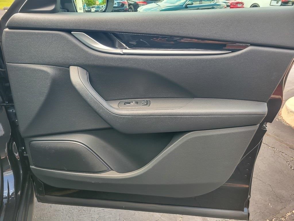 2022 MASERATI LEVANTE - Image 22