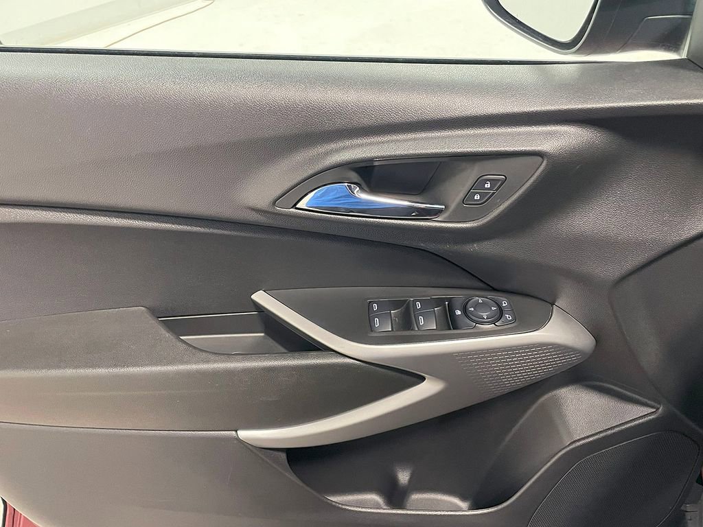 2024 Chevrolet Trax photo 13