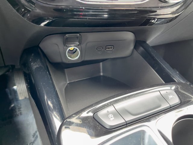 2024 Chevrolet Trax LT photo 15