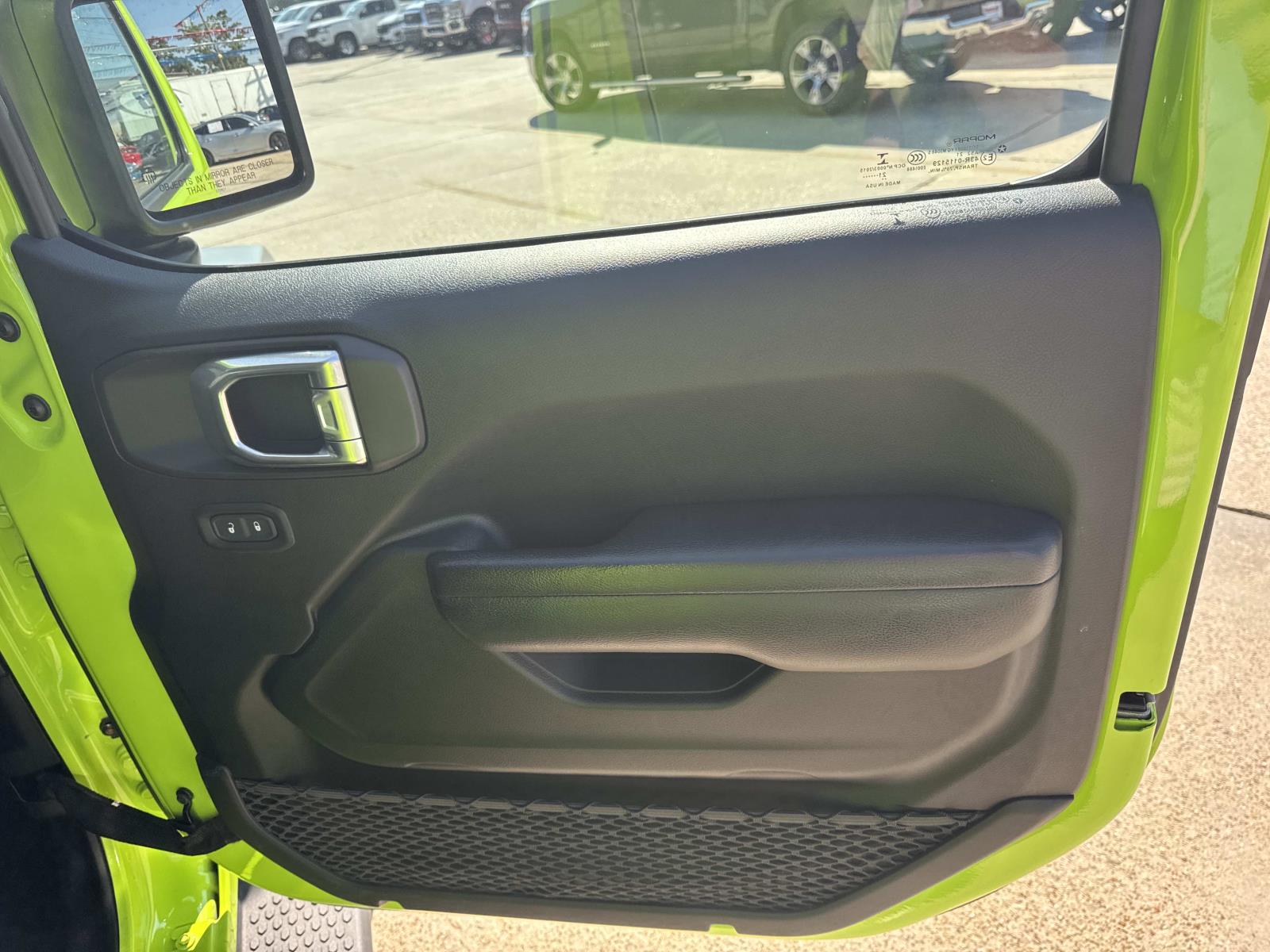 2021 Jeep Wrangler Sport Altitude photo 12
