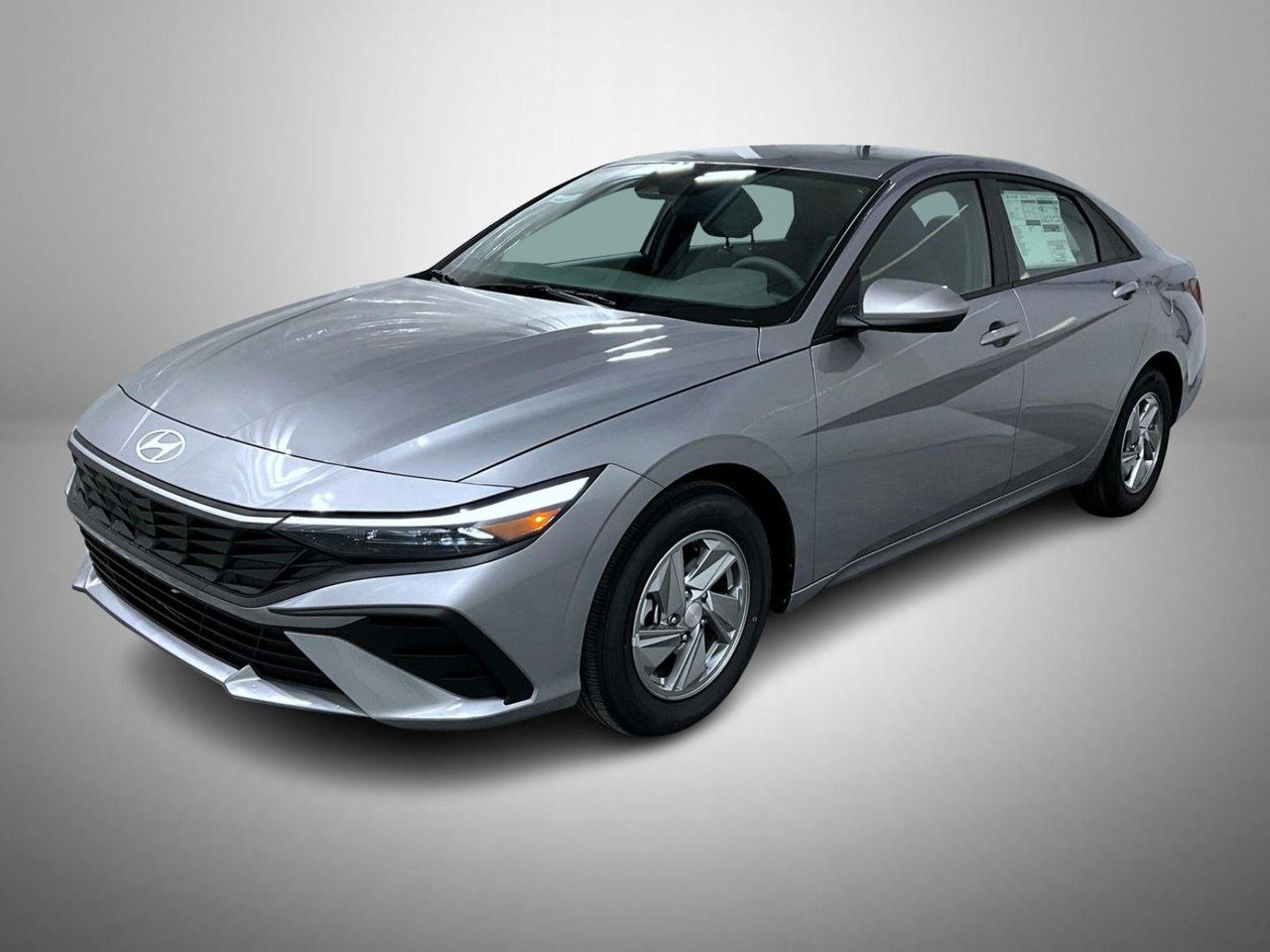 2026 Hyundai Elantra SE's photo