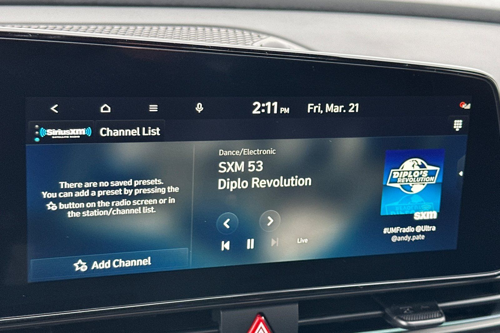 2025 Hyundai Elantra Hybrid SEL Sport photo 16
