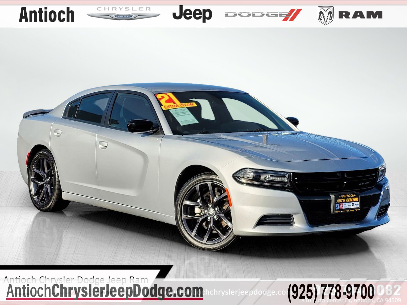 2021 Dodge Charger SXT's photo