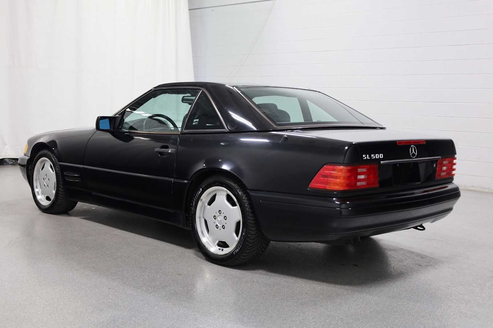 1996 Mercedes Benz SL photo 3