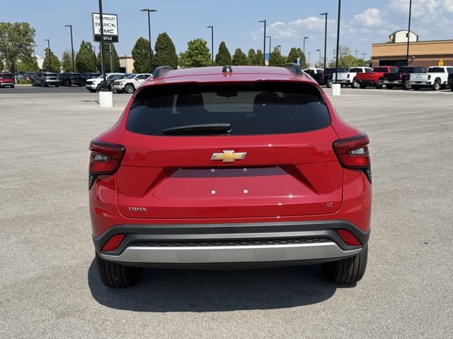 2026 Chevrolet Trax LT photo 4